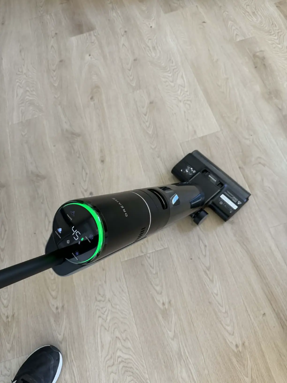 Fotografie client — aspirator vertical cu mop 2-în-1